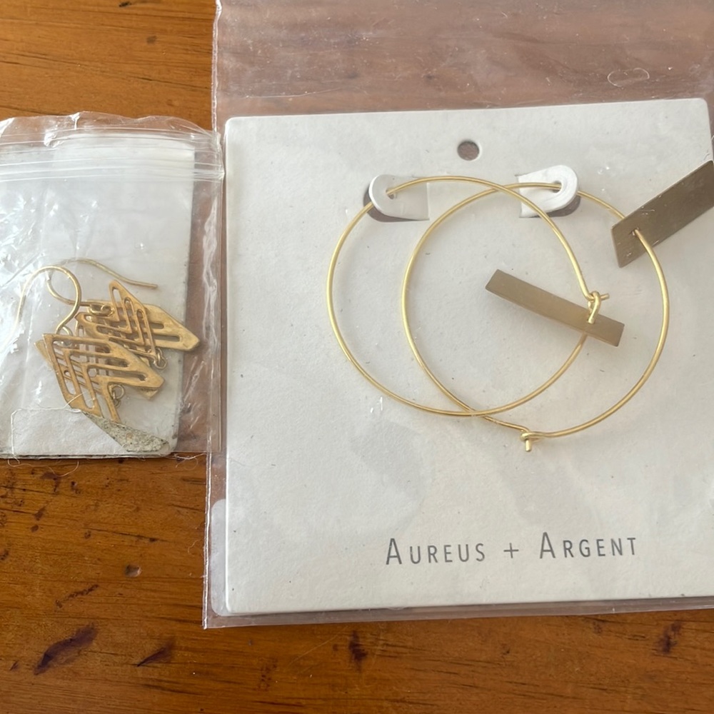 New Earring Bundle - image 1